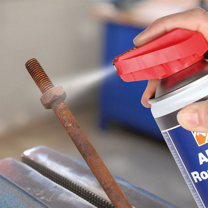 AKTIV ROSTLÖSER-SPRAY „LUBRISCHOCK“  Rostlöser Technolit