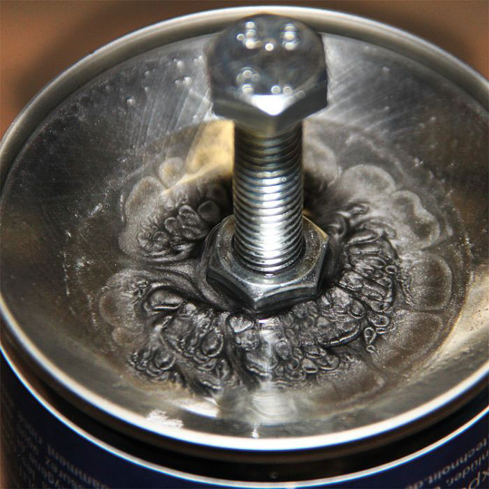 AKTIV ROSTLÖSER-SPRAY „LUBRISCHOCK“  Rostlöser Technolit